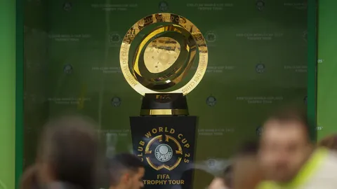 國足迎難而上，抗高温战时差，备战紧张进行时