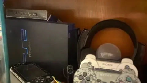 库尔图瓦谈阿扎尔退役：伤病成遗憾，未料其退役决定